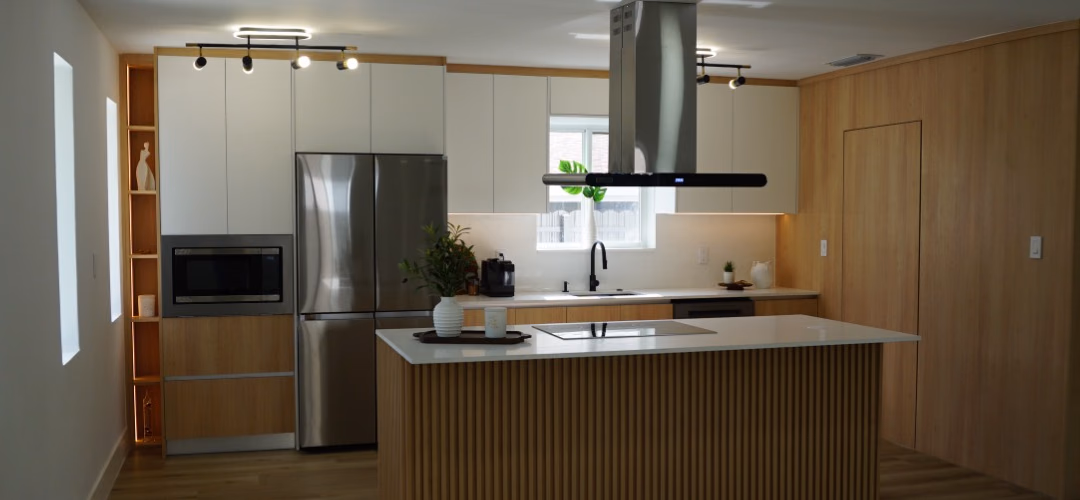 Gladys/ Flip & Investor